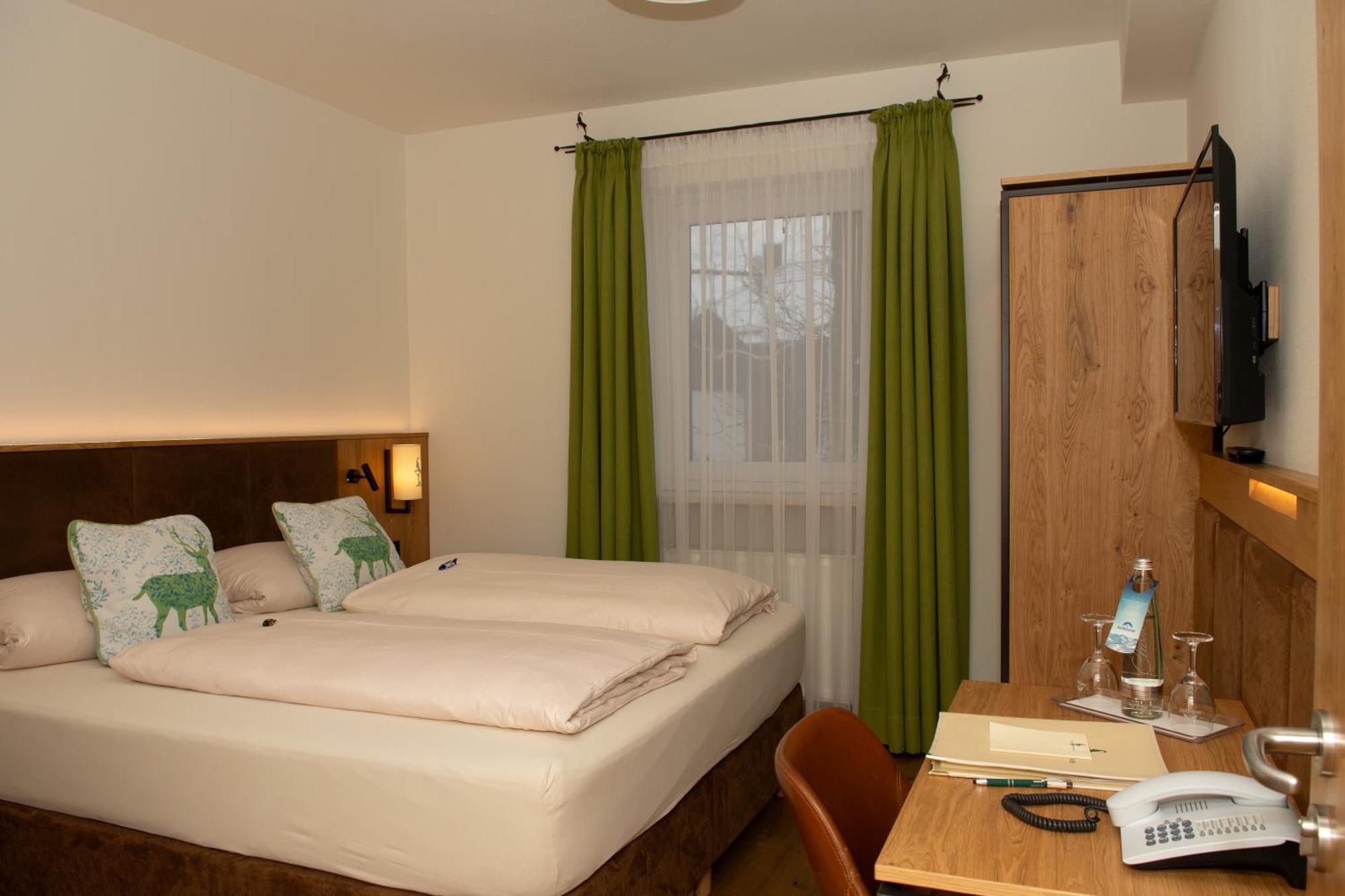 Hotel Bockmaier Oberpframmern Dış mekan fotoğraf