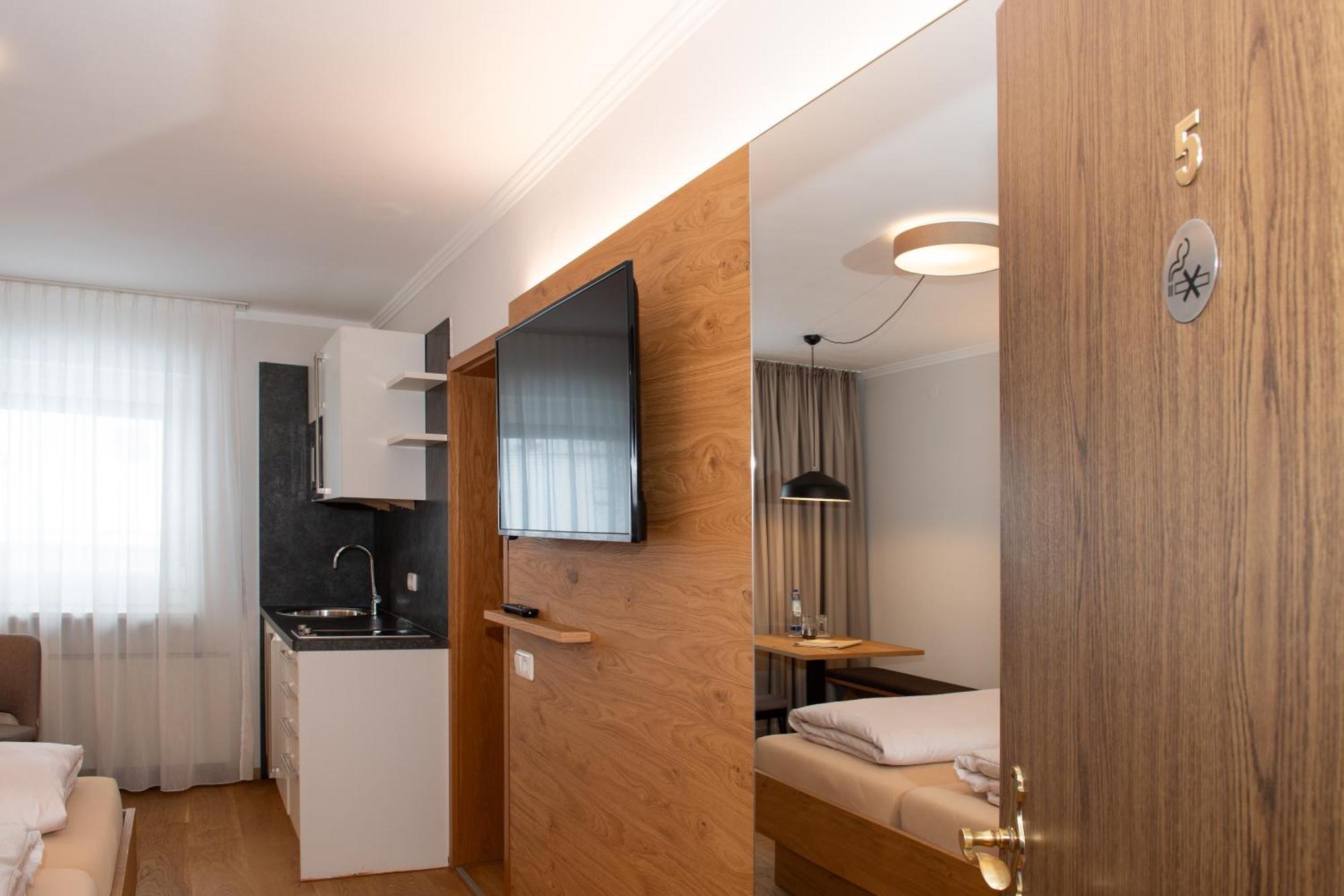 Hotel Bockmaier Oberpframmern Dış mekan fotoğraf