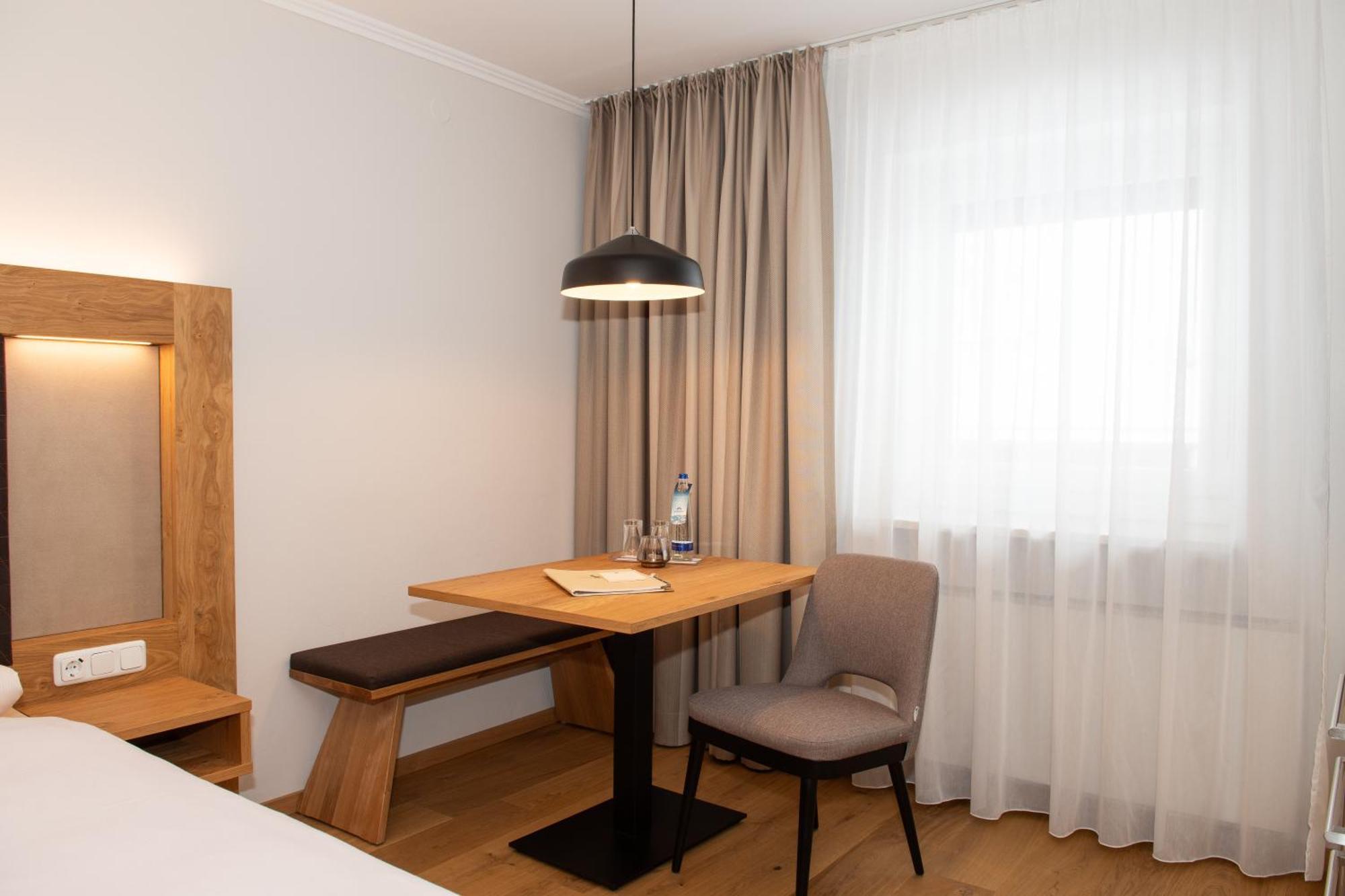Hotel Bockmaier Oberpframmern Dış mekan fotoğraf