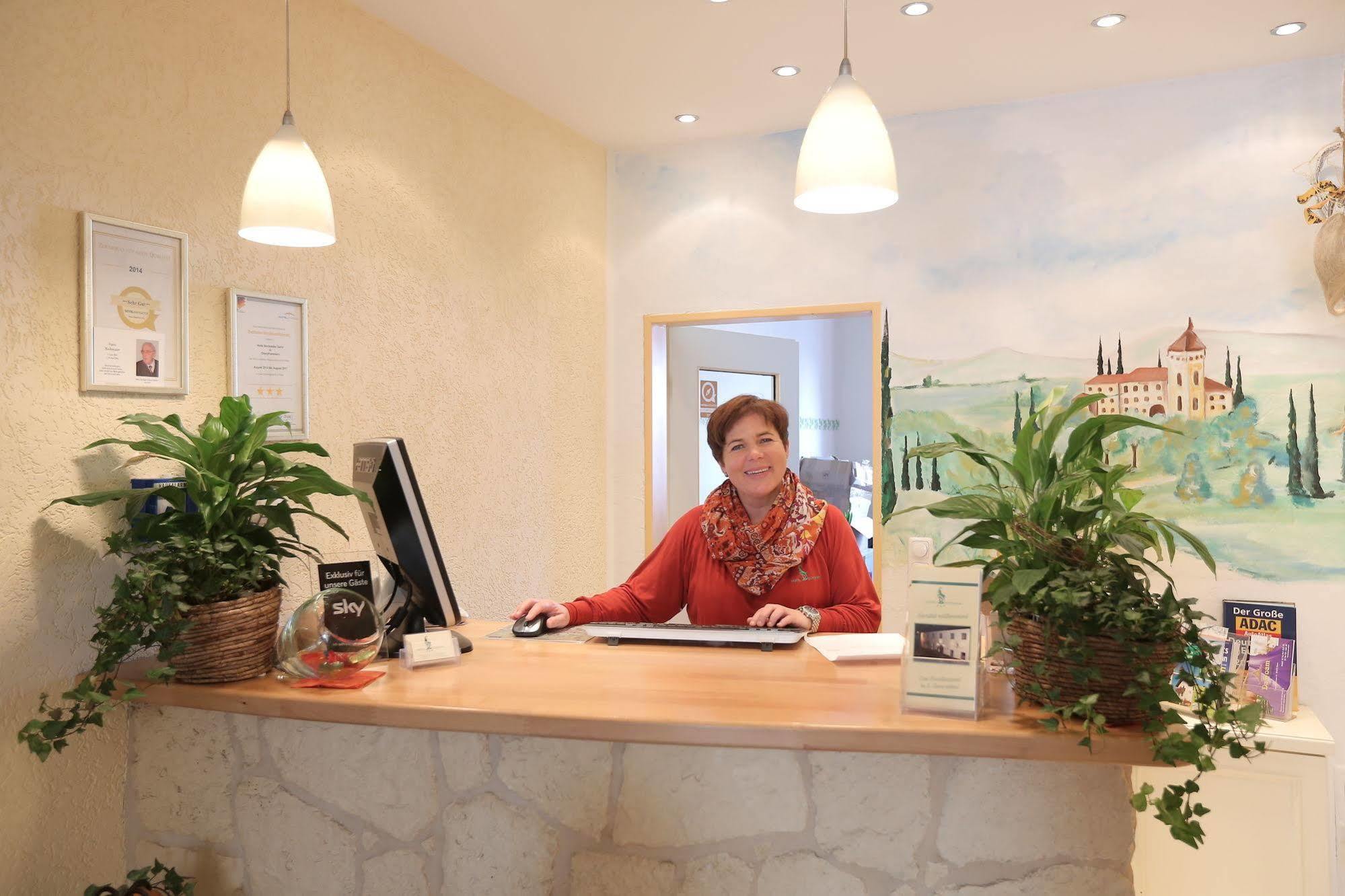 Hotel Bockmaier Oberpframmern Dış mekan fotoğraf
